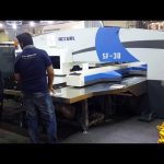 Өндөр чанарын servo CNC гидравлик товруу цоолтуурын хэвлэлийн машин